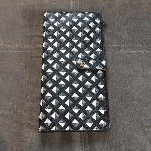 Vera Bradley passport wallet